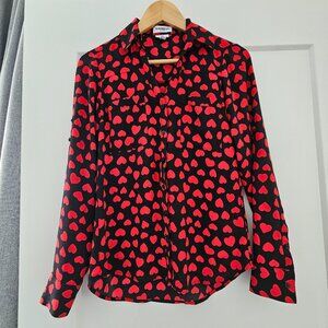 Express Portofino Button-down Collared Shirt, Hearts pattern size XS